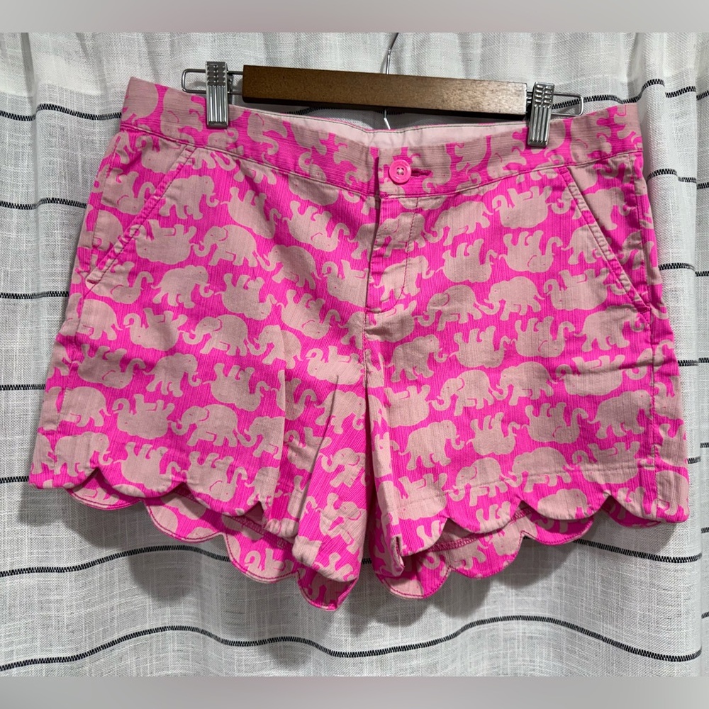 Lilly Pulitzer Pink Elephant Print Scalloped Shorts